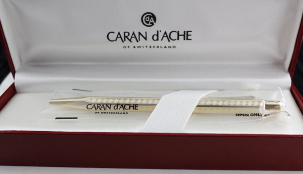 (image for) "BRAND NEW" CARAN d'ACHE BALL PEN